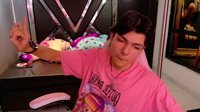 alandelrey57 online show from 09.13.25