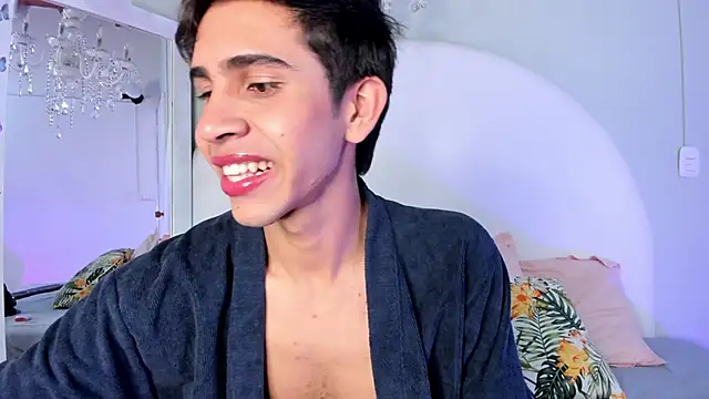 Snapshot of JoshuaSanzz chatting on 11.27.25 JoshuaSanzz online show from 11.27.25