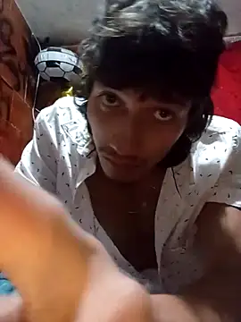 Snapshot of alexandercruz chatting on 12.13.25 alexandercruz online show from 12.13.25