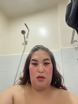 ashleygrahamts online show from 10.25.25