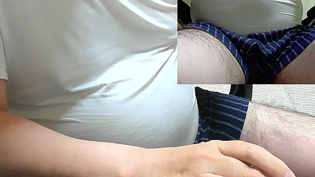 Snapshot of mori_kuma3 chatting on 11.13.25 mori kuma3 online show from 11.13.25