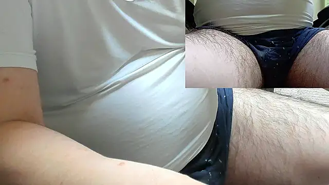 Snapshot of mori_kuma3 chatting on 11.18.25 mori kuma3 online show from 11.18.25