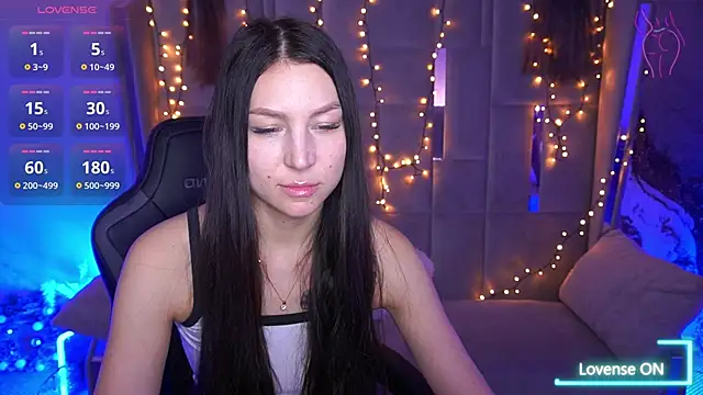 Snapshot of EliseVelour chatting on 02.25.26 EliseVelour online show from 02.25.26