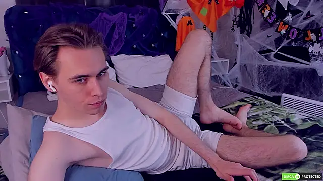 WilliamDyson online show from 10.18.25