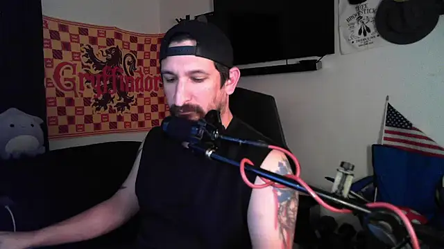 Snapshot of DevilPup75_ chatting on 09.11.25 DevilPup75  online show from 09.11.25