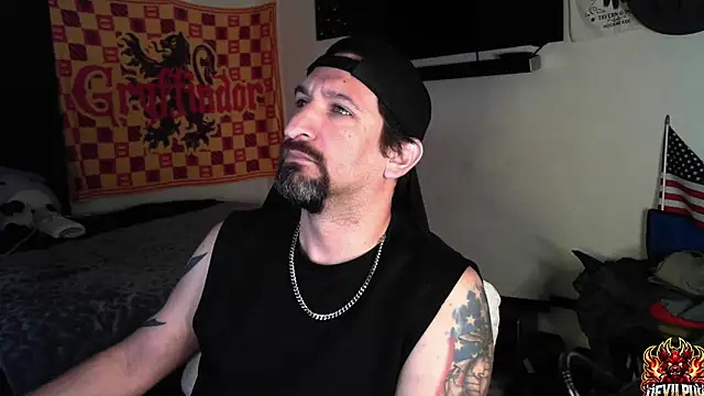 Snapshot of DevilPup75_ chatting on 09.26.25 DevilPup75  online show from 09.26.25