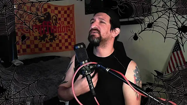 Snapshot of DevilPup75_ chatting on 10.05.25 DevilPup75  online show from 10.05.25