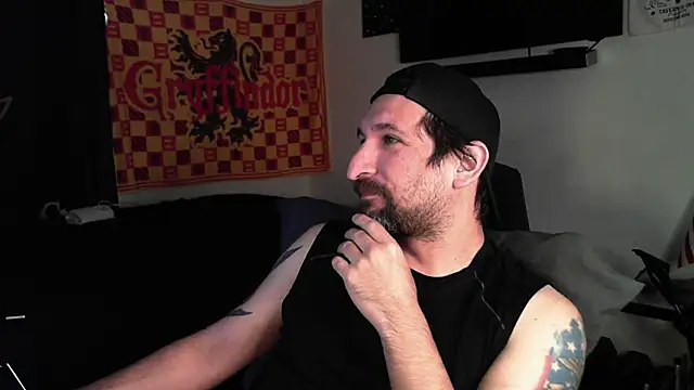 Snapshot of DevilPup75_ chatting on 10.06.25 DevilPup75  online show from 10.06.25