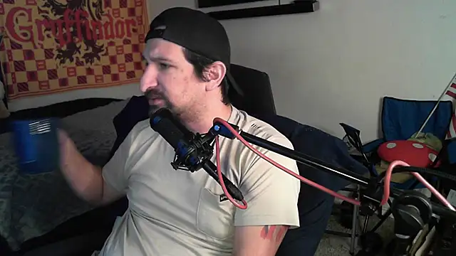 Snapshot of DevilPup75_ chatting on 10.24.25 DevilPup75  online show from 10.24.25