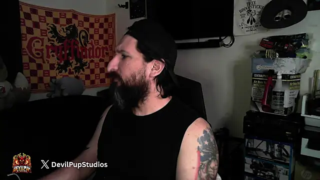 DevilPup75  online show from 03.31.26