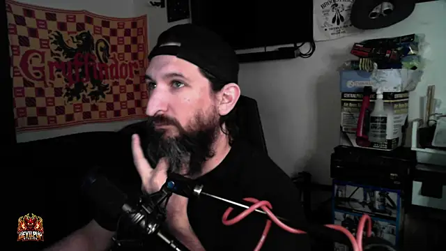 DevilPup75  online show from 04.13.26