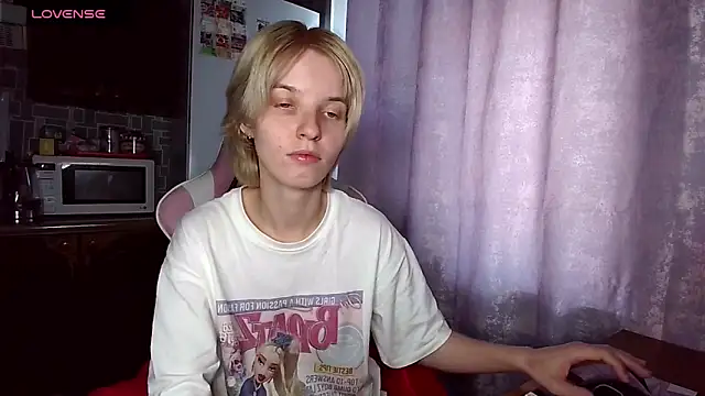 Madelaineses online show from 07.15.26