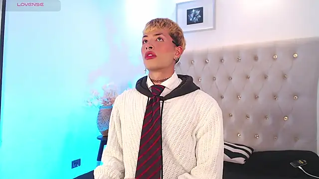 OzorioDany online show from 09.26.25