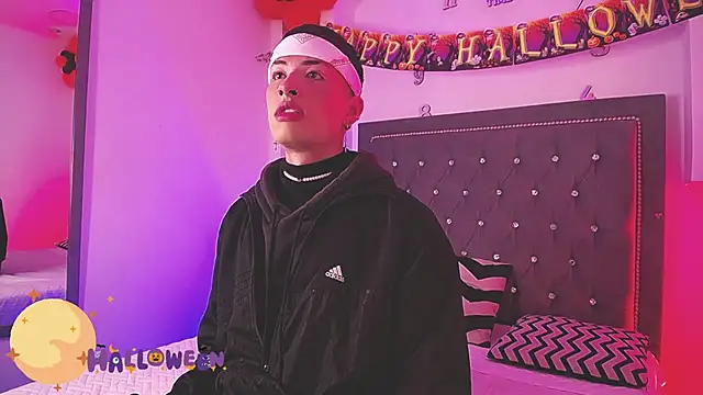 OzorioDany online show from 10.27.25