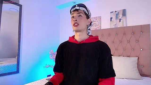 OzorioDany online show from 12.03.25