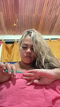 Snapshot of EmilyDuran_ chatting on 02.23.26 EmilyDuran online show from 02.23.26