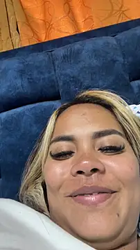 Snapshot of EmilyDuran_ chatting on 03.02.26 EmilyDuran online show from 03.02.26