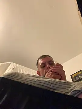Snapshot of milenski74 chatting on 07.25.26 milenski74 online show from 07.25.26