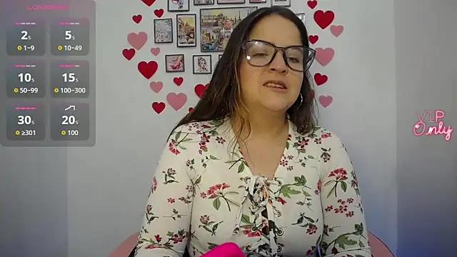 Pregnant Kloe online show from 05.08.26