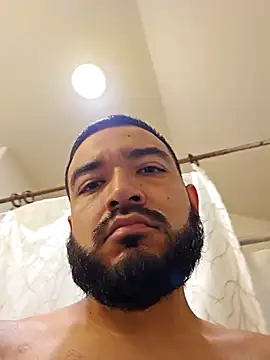 Snapshot of Lb228w chatting on 10.10.25 Lb228w online show from 10.10.25