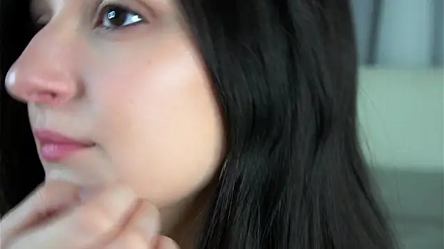 FalineBeacher online show from 11.18.25