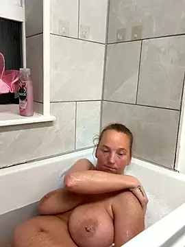 JustYourNormalCouple online show from 10.31.25