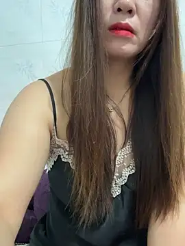 Moan Mary online show from 10.24.25