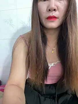 Moan Mary online show from 11.10.25