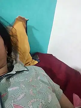 Snapshot of Soniya_Roy chatting on 04.18.26 Soniya Roy online show from 04.18.26