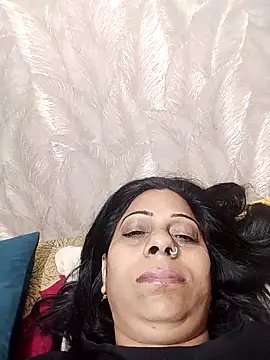 Snapshot of Soniya_Roy chatting on 04.21.26 Soniya Roy online show from 04.21.26