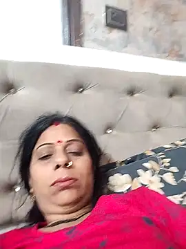 Snapshot of Soniya_Roy chatting on 04.27.26 Soniya Roy online show from 04.27.26