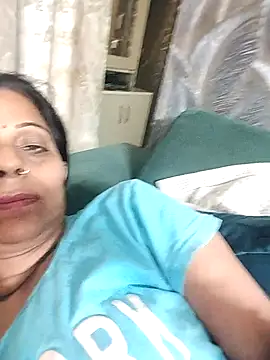 Snapshot of Soniya_Roy chatting on 05.03.26 Soniya Roy online show from 05.03.26