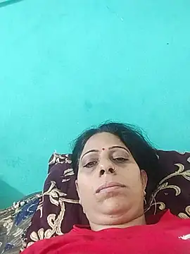 Snapshot of Soniya_Roy chatting on 05.08.26 Soniya Roy online show from 05.08.26