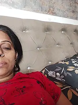 Snapshot of Soniya_Roy chatting on 05.09.26 Soniya Roy online show from 05.09.26