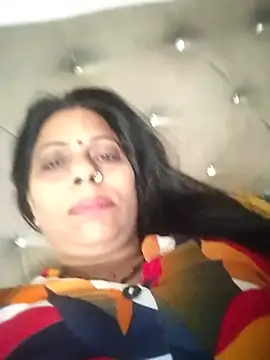 Snapshot of Soniya_Roy chatting on 05.12.26 Soniya Roy online show from 05.12.26