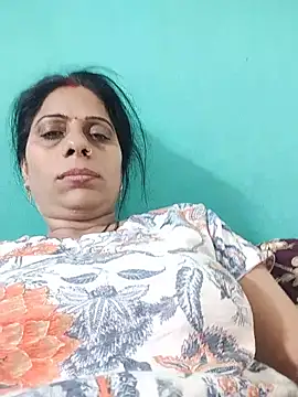 Snapshot of Soniya_Roy chatting on 05.15.26 Soniya Roy online show from 05.15.26