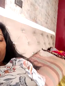 Snapshot of Soniya_Roy chatting on 05.22.26 Soniya Roy online show from 05.22.26