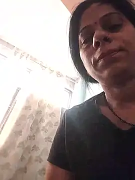 Snapshot of Soniya_Roy chatting on 05.27.26 Soniya Roy online show from 05.27.26