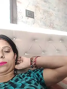 Snapshot of Soniya_Roy chatting on 06.07.26 Soniya Roy online show from 06.07.26