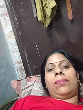 Snapshot of Soniya_Roy chatting on 06.13.26 Soniya Roy online show from 06.13.26