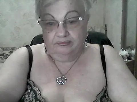 NatalieNorth online show from 10.12.25