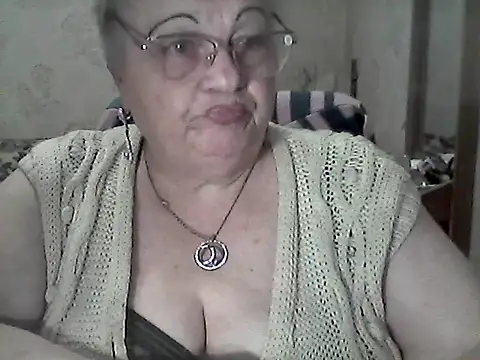 NatalieNorth online show from 10.15.25
