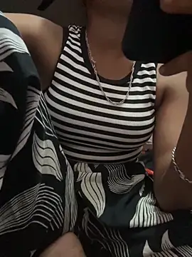 Snapshot of sakshi5533 chatting on 10.05.25 sakshi5533 online show from 10.05.25