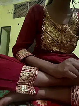 Snapshot of sakshi5533 chatting on 10.26.25 sakshi5533 online show from 10.26.25