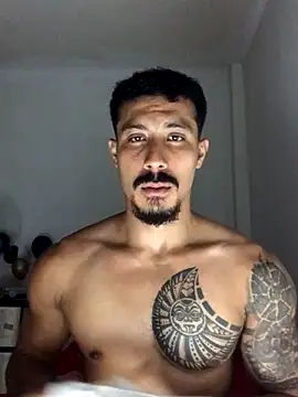 Owenferrara online show from 11.23.25