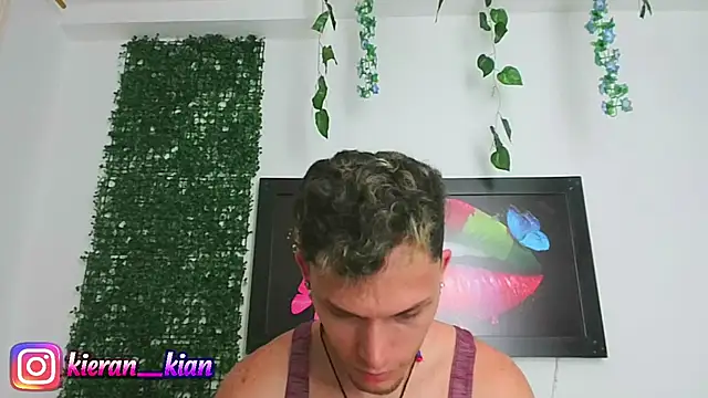 Snapshot of Kieran_kian chatting on 05.01.26 Kieran kian online show from 05.01.26
