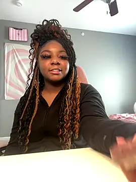 Snapshot of TastyRuby chatting on 11.14.25 TastyRuby online show from 11.14.25