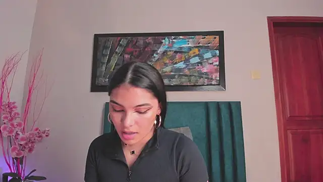 Snapshot of LunaAspen_ chatting on 09.16.25 LunaAspen online show from 09.16.25