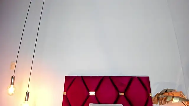 Snapshot of LunaAspen_ chatting on 02.19.26 LunaAspen online show from 02.19.26