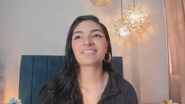 Snapshot of LunaAspen_ chatting on 03.03.26 LunaAspen online show from 03.03.26